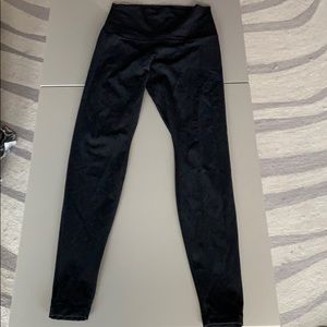 Lululemon women’s super high black leggings